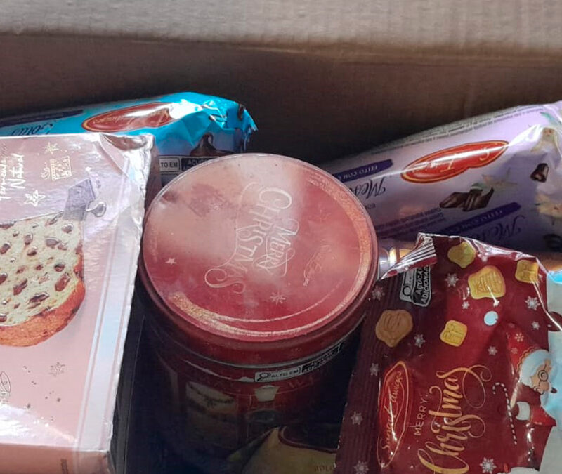 Recibiendo muestras de proveedores